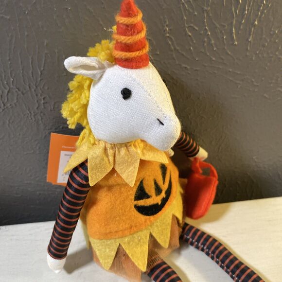 Halloween Unicorn Jack O Lantern Figure Felt Shelf Sitter Hyde & Eek Target NWT - Picture 4 of 6